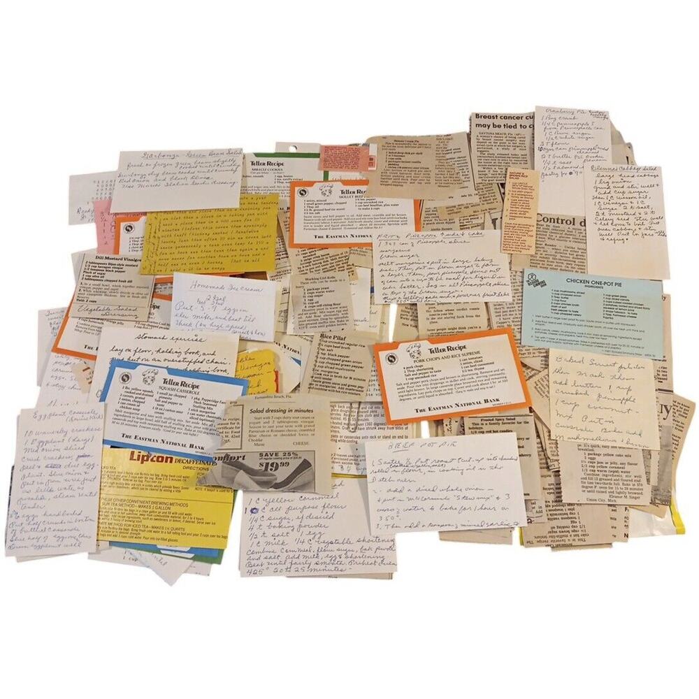 Box of Grandma’s Recipes Handwritten 3x5 News Clippings‎ Packed Tin Box Vtg 80's